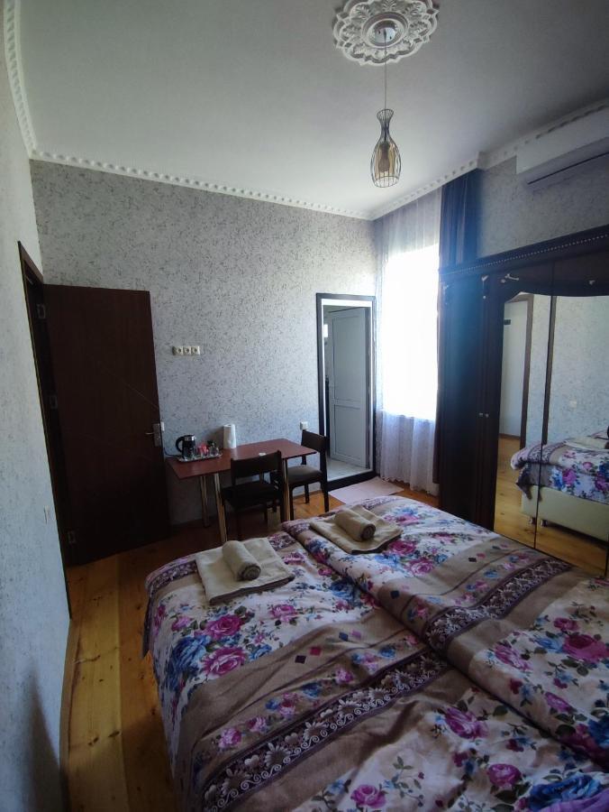 Elco Hotel Sugdidi Eksteriør billede